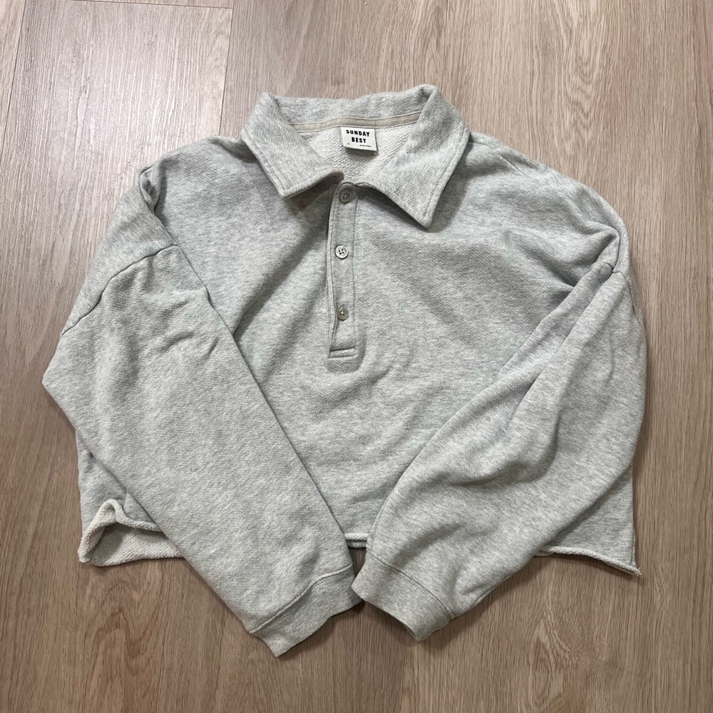 Aritzia Gray Cropped Sweater